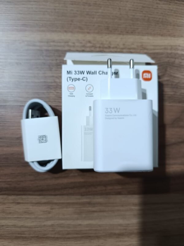 Xiaomi 33 Wolt Şarj Cihazı - Xiaomi Şarj Aleti - Görsel 4